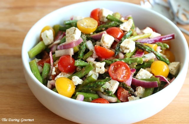 Grilled-Asparagus-Greek-Salad-4