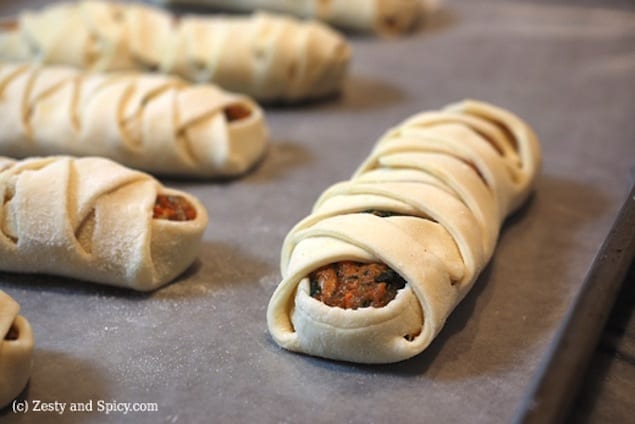 Puff_Pastry_Sausage_Shrimps_Rolls04
