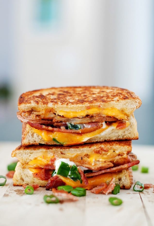 Baked-Potato-Grilled-Cheese-4-701x1024