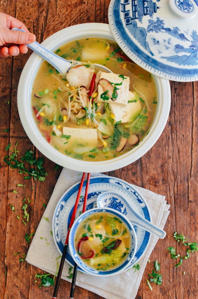 Simple Tofu and Seafood Soup