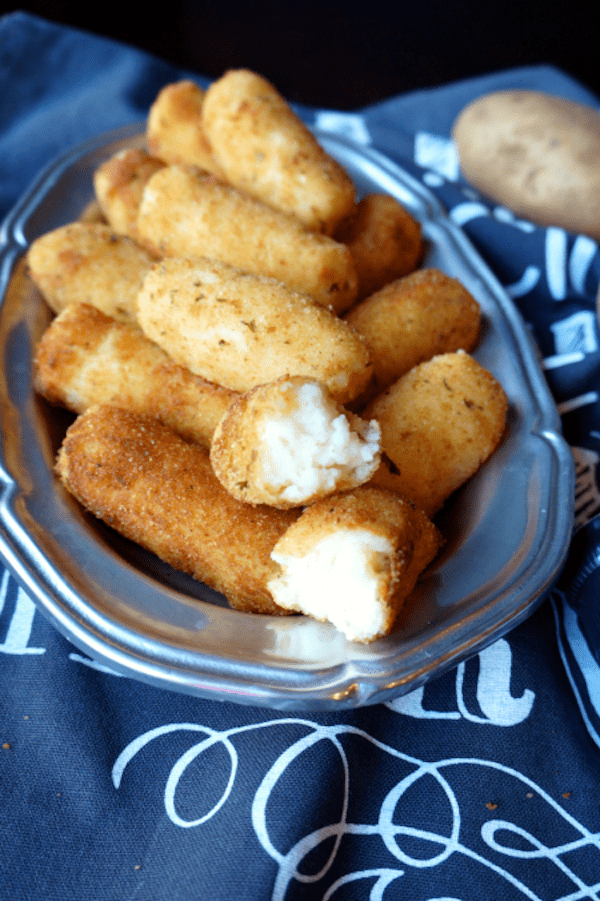 Cheesy Potato Croquettes 