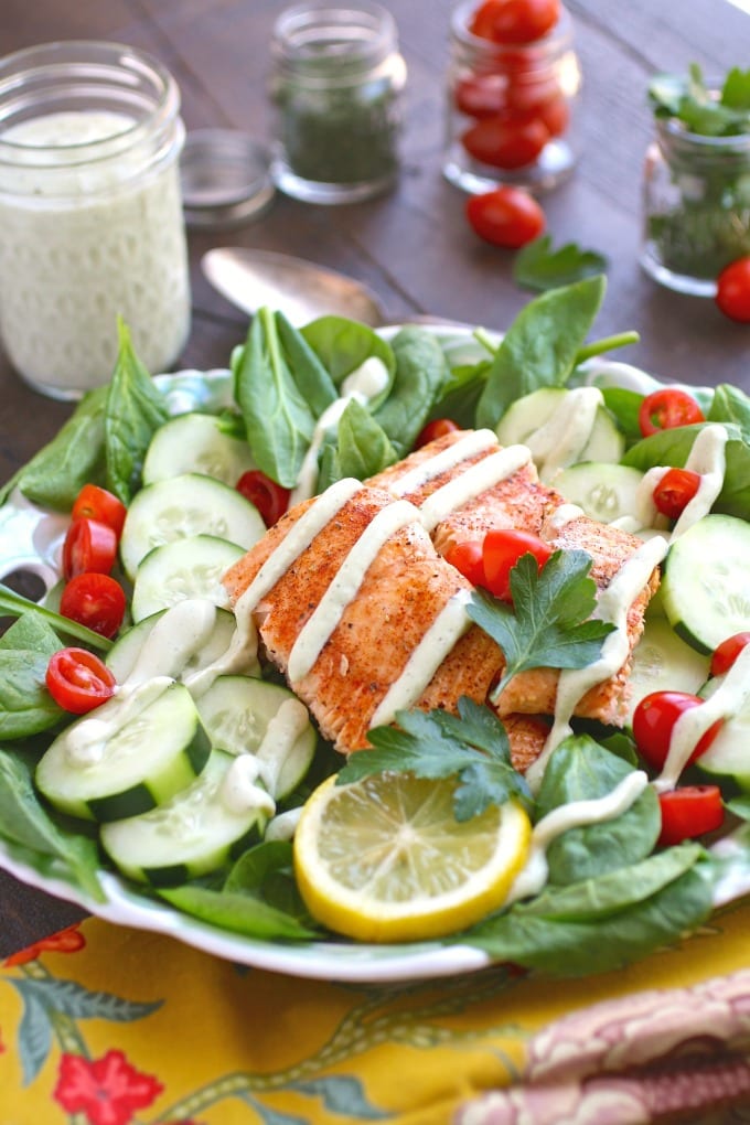 Salmon Spinach Salad and Herb Dressing