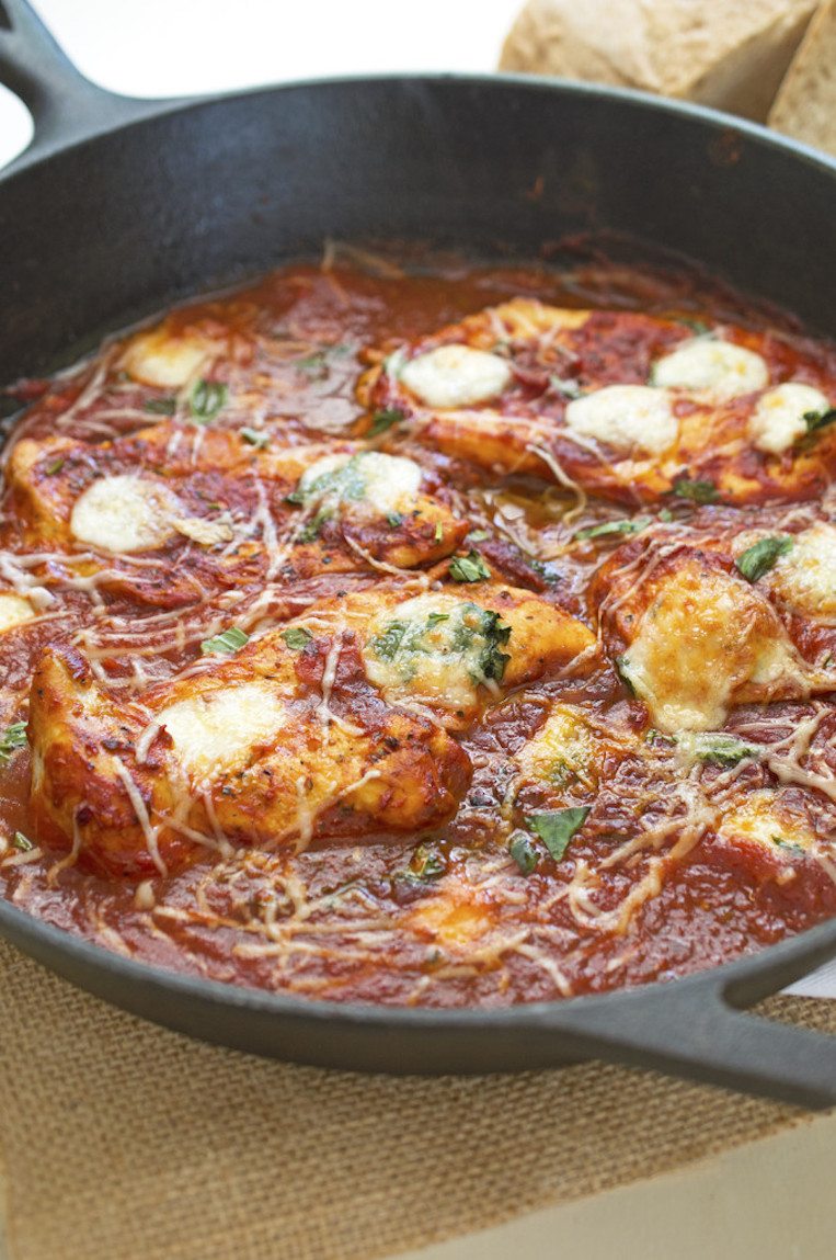 Skillet Chicken with Tomato and Mozzarella
