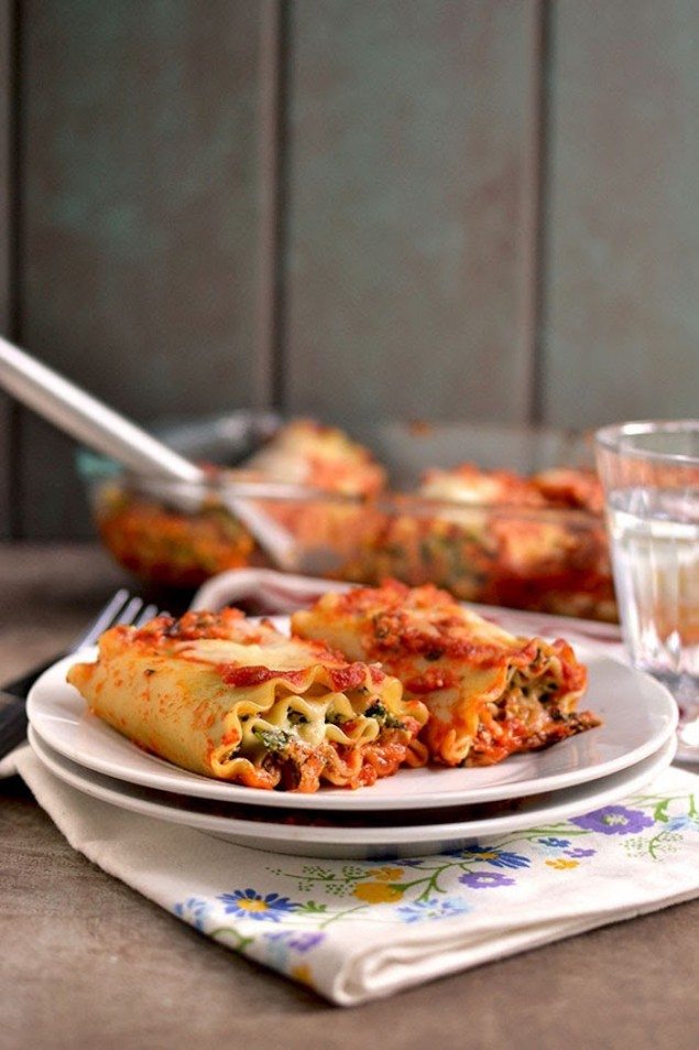 Italian Holiday Table: Spinach Artichoke Lasagna and Chocolate Risotto Dessert