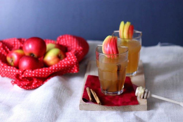 Mulled Apple Cocktail