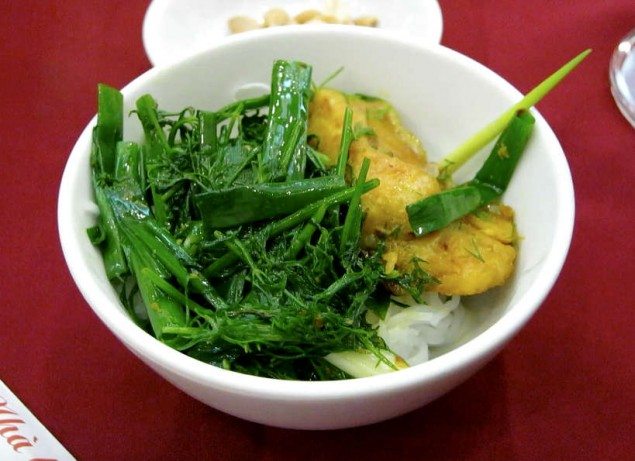 10 Must-Try Vietnamese Foods in Hanoi