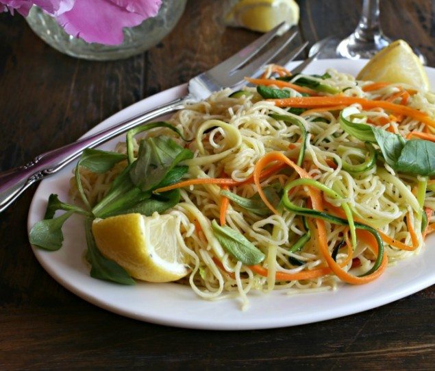 National Pinot Grigio Day: Lemon Angel Hair Pasta with Carrots and Zucchini