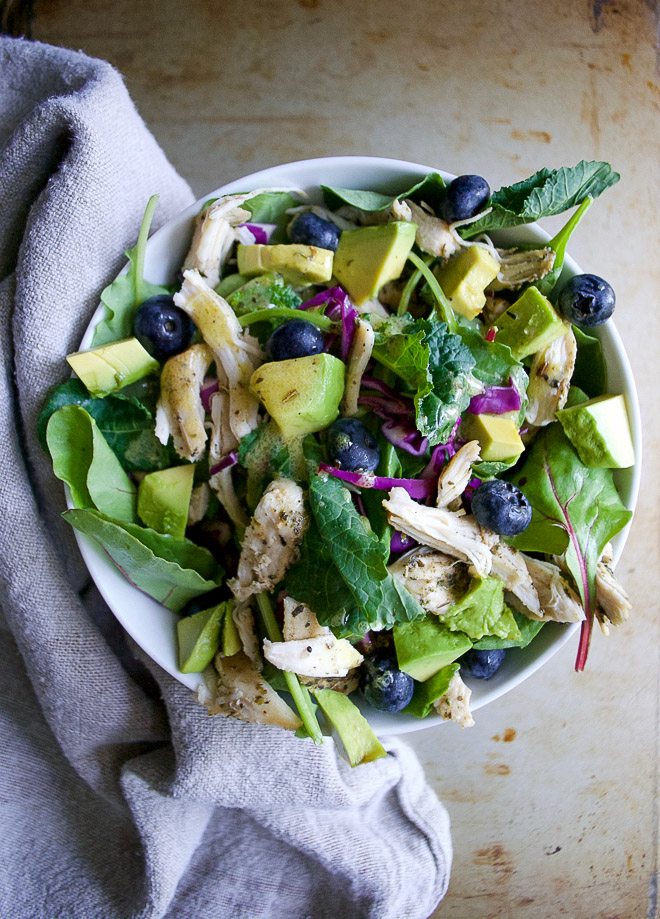 mixed greens avocado blueberry chicken salad - simple and easy salad packed with healthy fats, veggies and berries