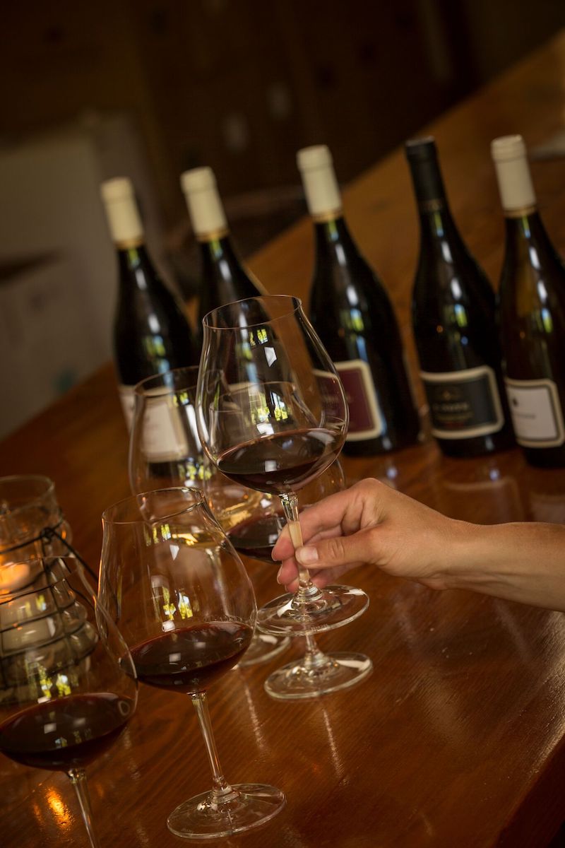 A Five-Course Wine Tasting: The Pinot Noir Crescendo