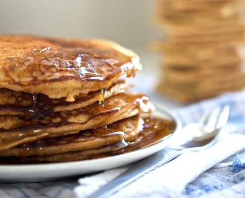 Graham Cracker Pancakes
