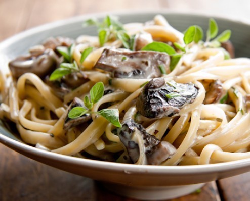 Linguini with Garlic & Mushrooms