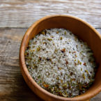 How to Make Seasoned Salt