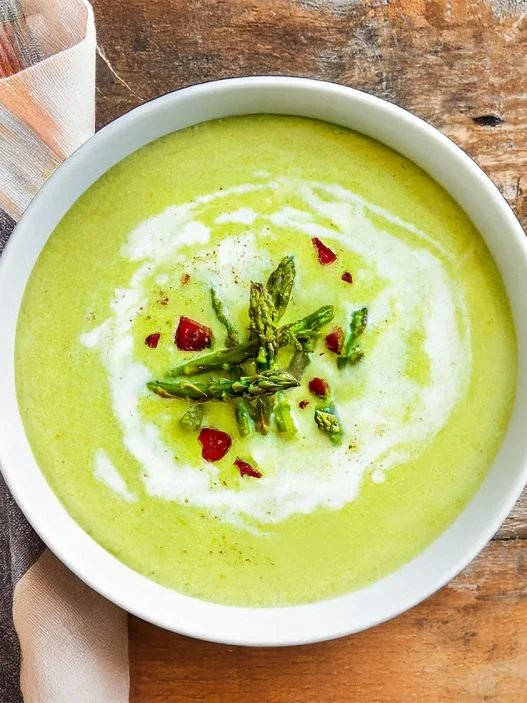 Creamy Green Asparagus Soup