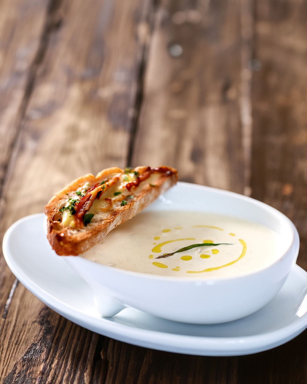 Delicious Cream Cauliflower Soup Recipe