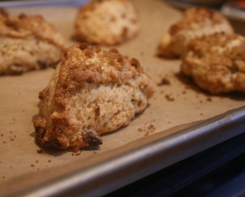 Tea Time: Dried Apricot Scones - Honest Cooking