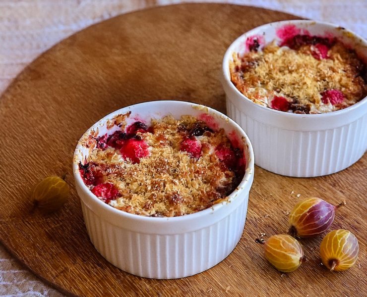 Gooseberry Apple and Raspberry Crumble