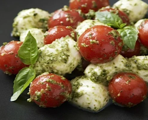 Pesto Cherry Tomato Caprese Salad - Honest Cooking