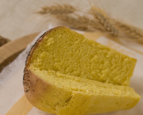 Saffron bread