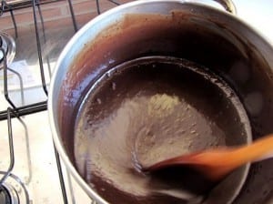 cooking brigadeiro