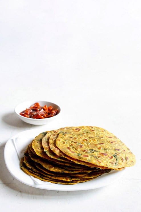 gujarati-metha-thepla