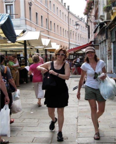 jody adams and kathy at rialto bike and cooking in italy italiaoutdoorsfoodandwine