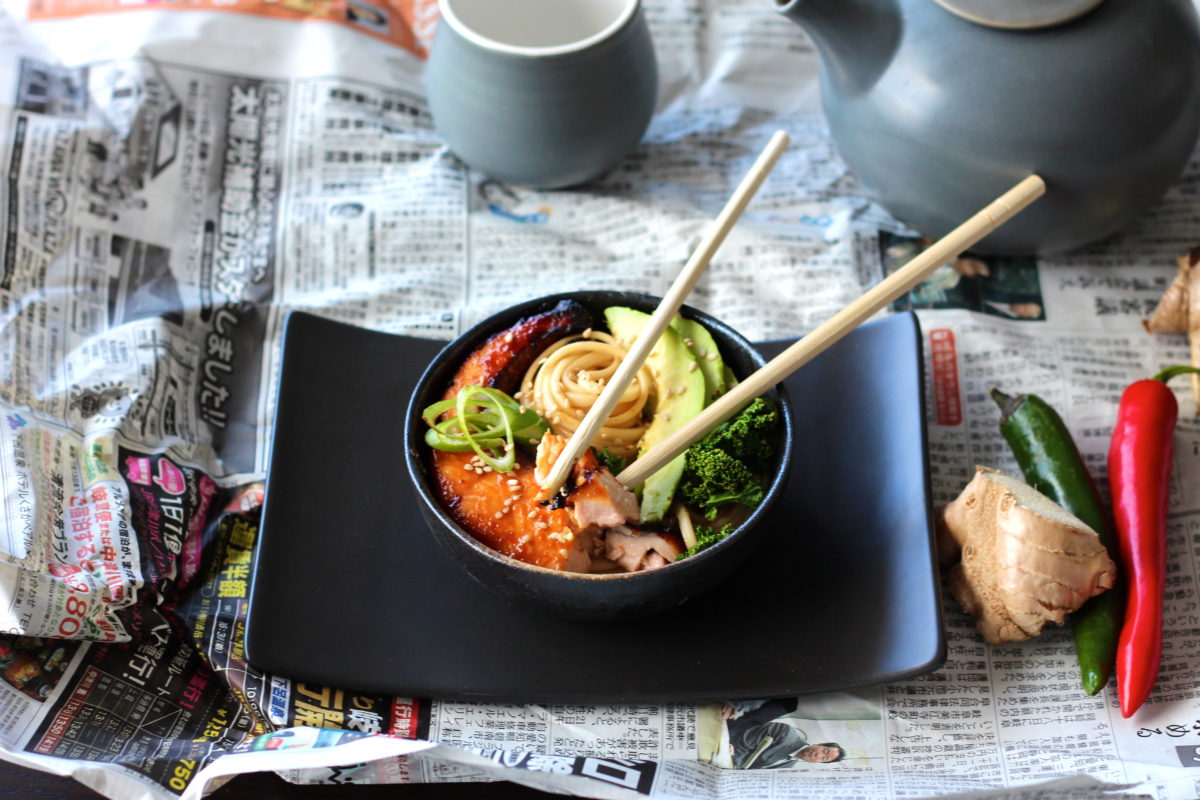 Udon Noodle Bowl with Miso Glazed Salmon and Crispy Kale
