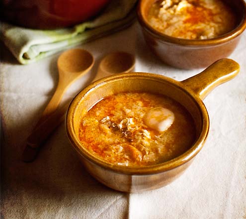 Castilian garlic soup