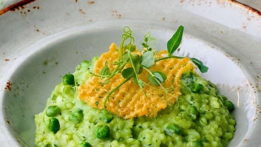 Green Pea Risotto with Parmesan Crisps Recipe