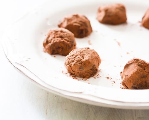 Chocolate Truffles with Red Wine