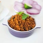 Tasty and Spicy Chicken Kheema Pav