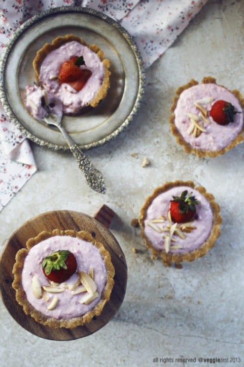 Strawberry Yogurt Tartelette