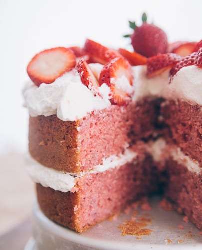 Strawberry Crunch Cake - Organized Island