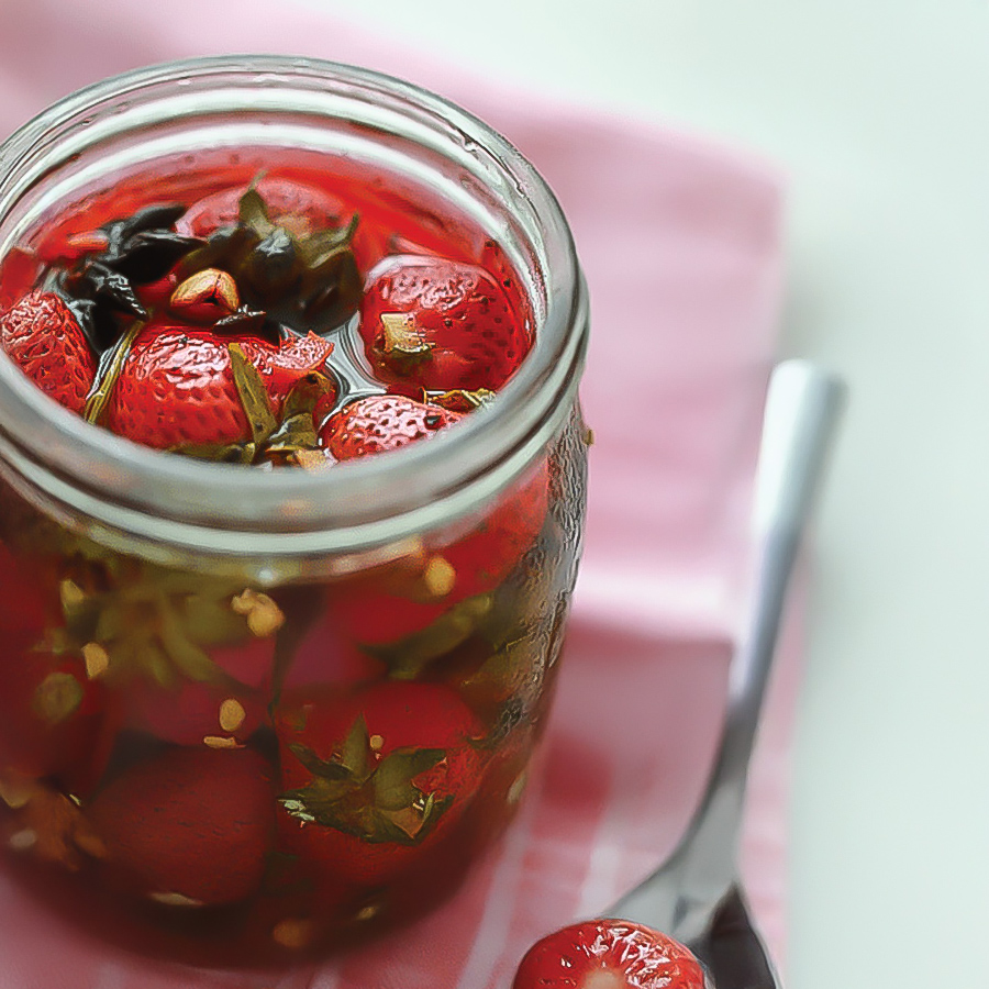 How to Make Pickled Strawberries Recipe