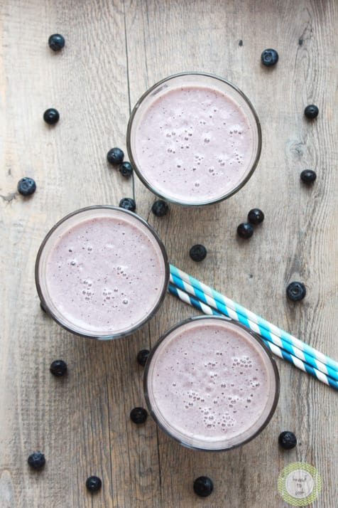 Blueberry Pineapple Oatmeal Smoothie