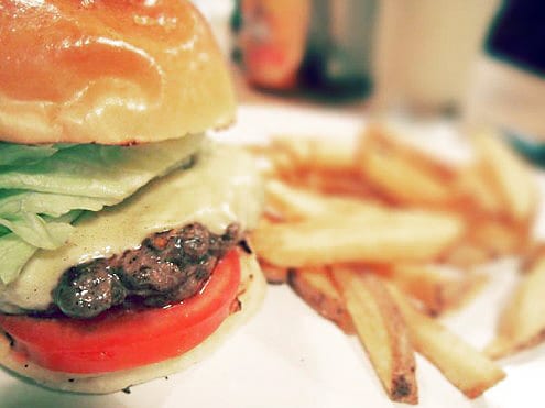 Eating Out - Pearl’s Diner at Felixstow, Adelaide