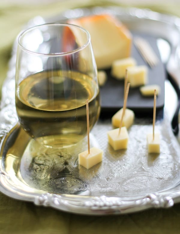 How to pair cheese and wine