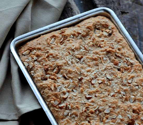 Oatmeal and Almond Slices