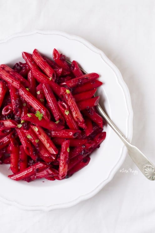 Penne With Beetroot Cream and Toasted Poppy Seeds