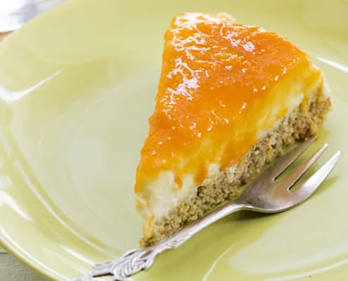 Sugar-Free, Gluten-Free Apricot Cake