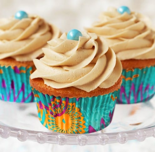 Vanilla Cupcakes with Caramel Icing