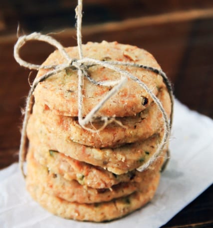 Basil, Walnut and Pecorino CrackersBasil, Walnut and Pecorino Crackers