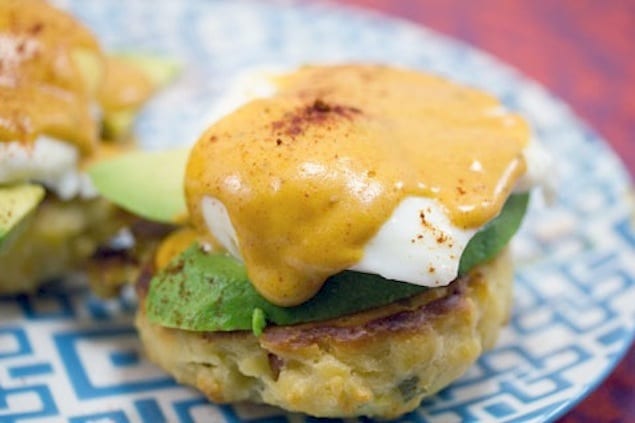 Mexican-Eggs-Benedict-with-Chorizo-Biscuits-and-Chipotle-Hollandaise-Sauce-9