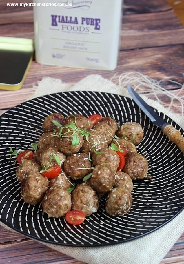 meatballs-with-tomato