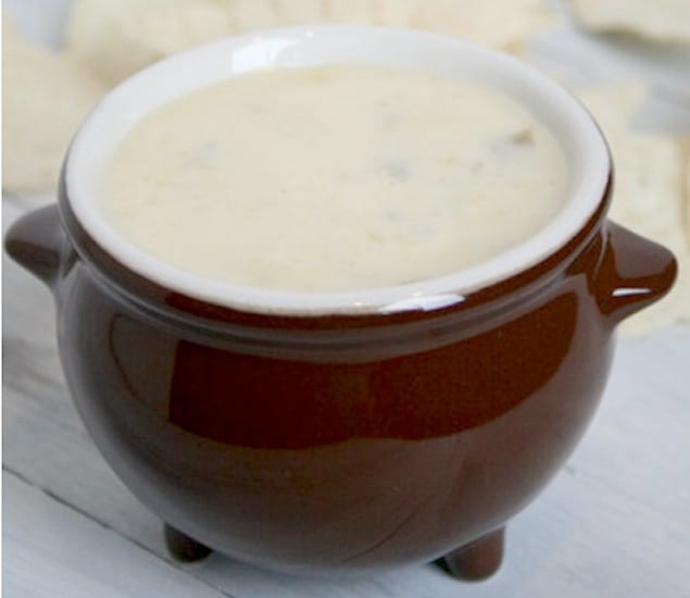 the-best-mexican-white-cheese-dip