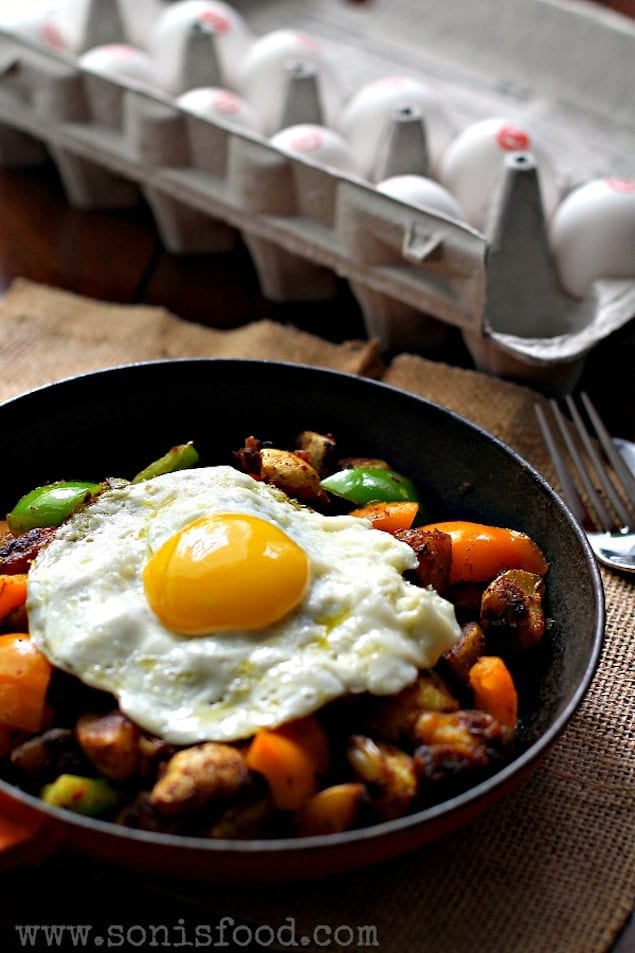 Potatoes-and-Pepper-Breakfast-Hash-Indian-Inspired-1