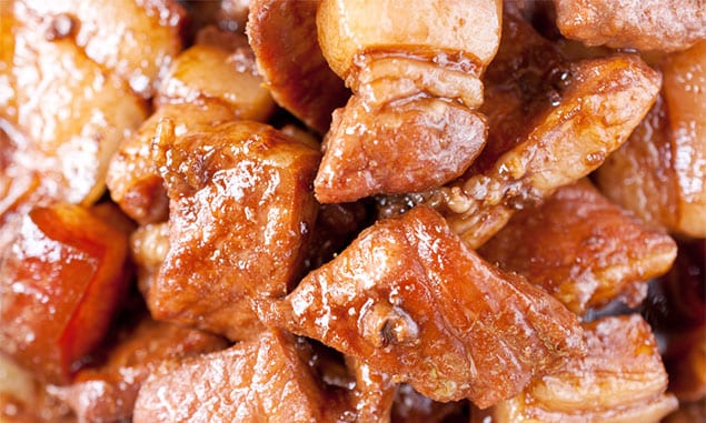 https://honestcooking.com/wp-content/uploads/2014/07/pork-adobo.jpg