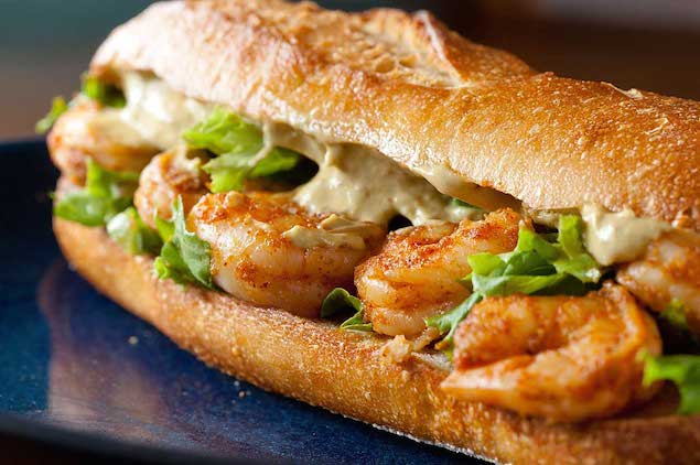 https://honestcooking.com/wp-content/uploads/2014/07/spicy-shrimp-sandwich-with-chipotle-avocado-mayo.jpg