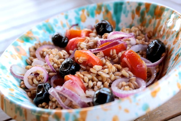 MEDITERRANEAN FARRO SALAD