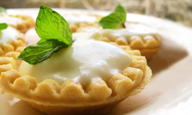 easy-lemon-tart-pie-dessert-relish