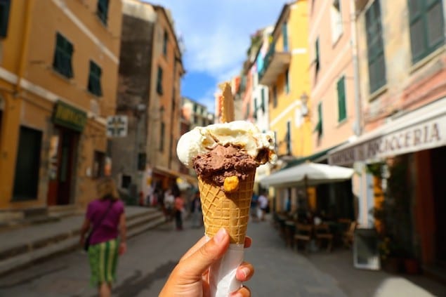 Gelateria-Vernazza-Italy-The-Macadames-2-1024x682